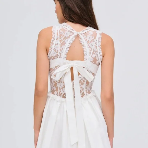 Never Worn with Tags Non-Smoking: For Love & Lemons Camdyn White Mini Dress - Picture 3 of 8
